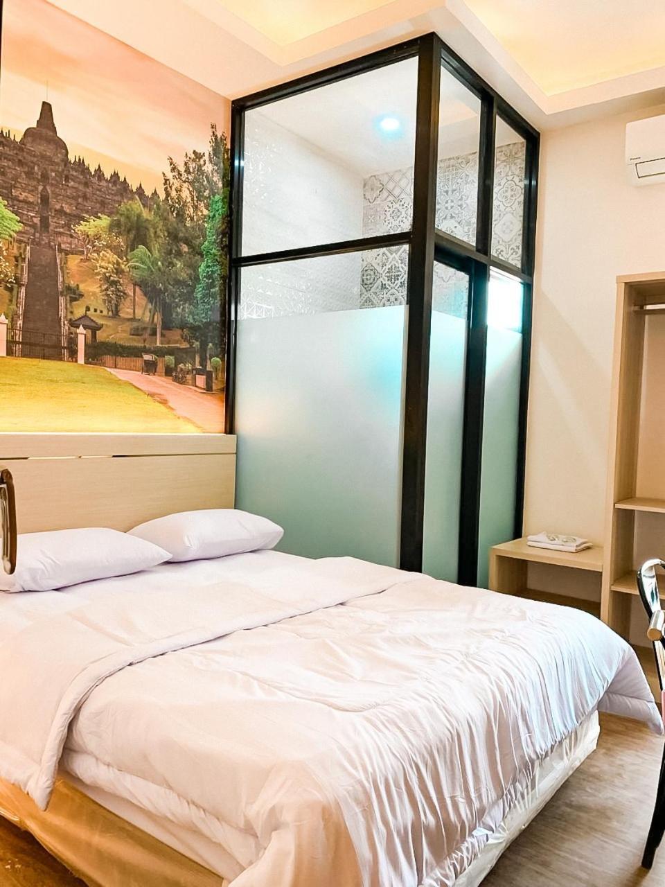 Kartiko Palagan Eksklusif Yogyakarta Hotel Kejayan Exterior foto